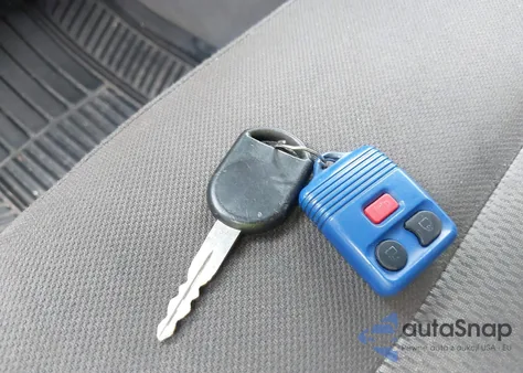 2004 Ford F-150 Lariat/Xl/Xlt z USA, uszkodzony, nr VIN 1FTPX12564FA28414